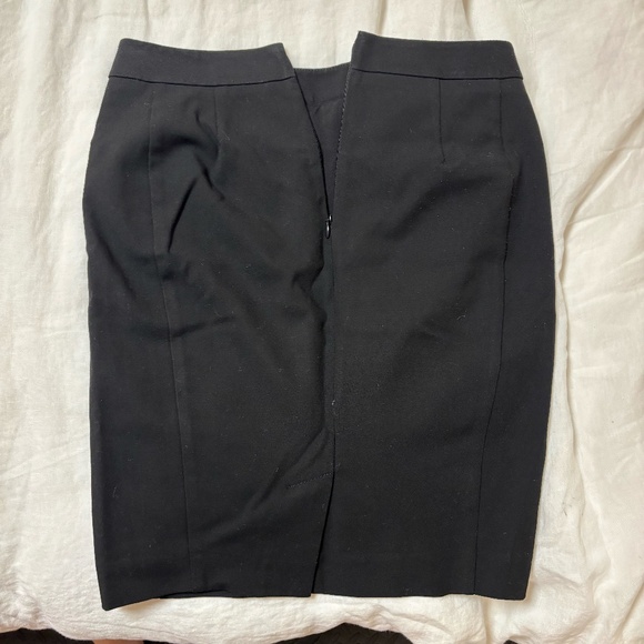 LOFT  - Black Pencil Skirt, Size 0P - Picture 3 of 3
